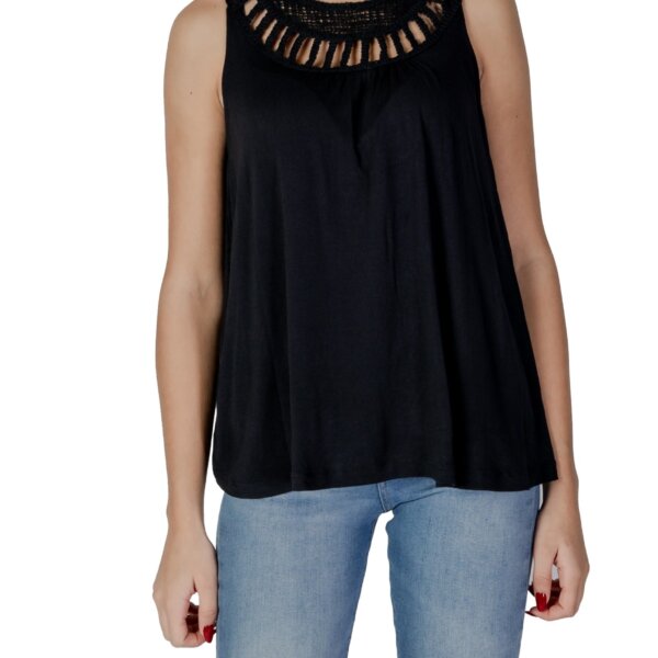 B.young - B.young  Women Undershirt