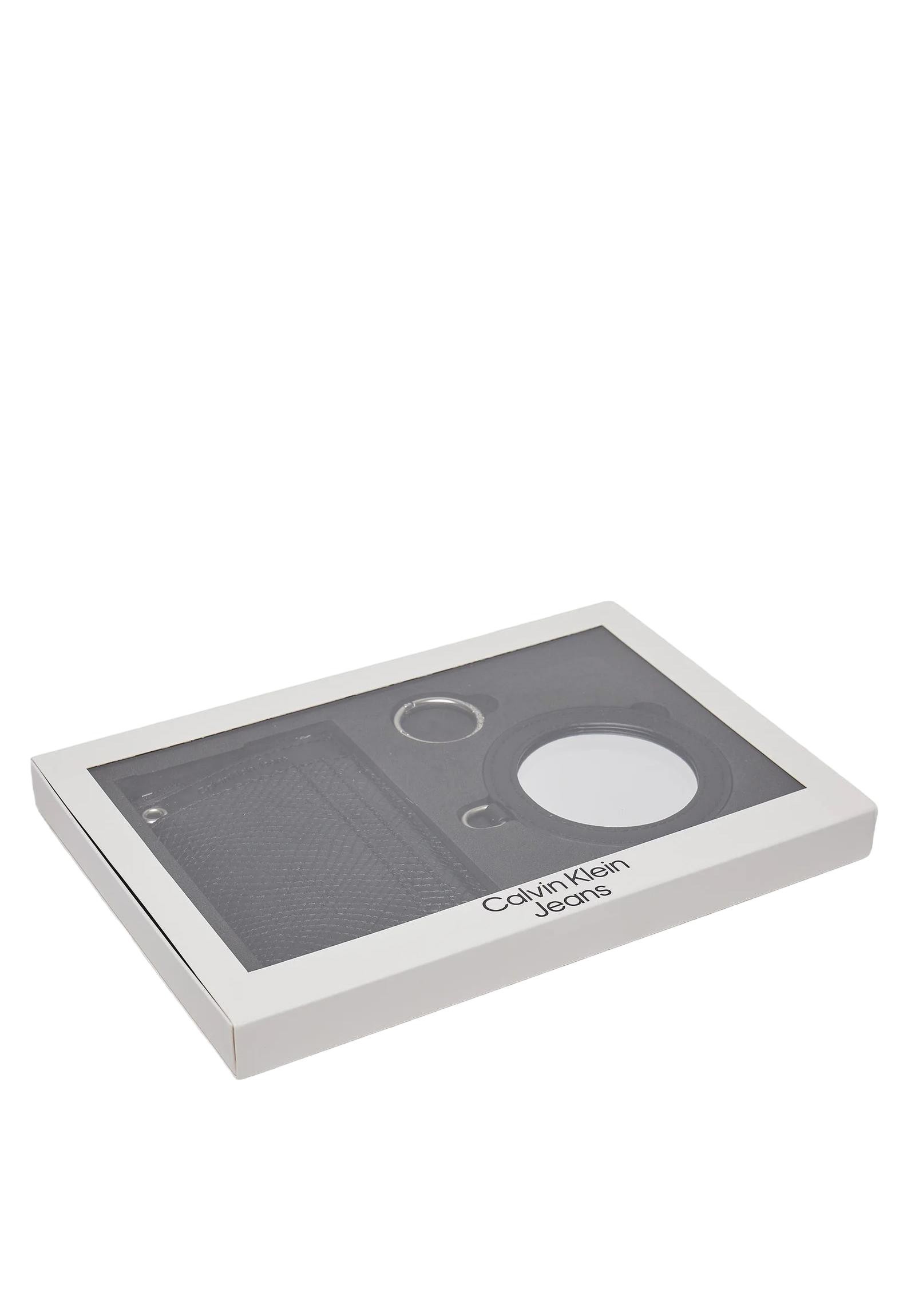 Calvin Klein Jeans - Calvin Klein Jeans  Women Wallet